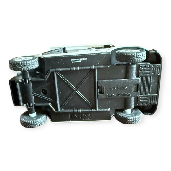 Kinsfun Golf Cart 4.5 Inch with Pull Back Action - Picture 5 of 5